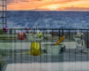 MOOD Rooftop Lounge – مود روفتوب