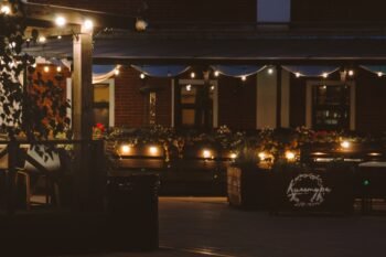 PAVONE Restaurant & Cafe – مطعم وكافيه بافوني، الدقي