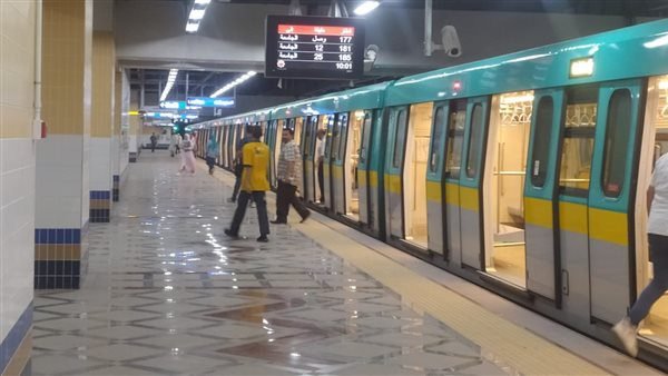 محطة مترو الاستاد