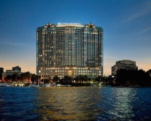 Four-Seasons-Hotel-Cairo-at-Nile-Plaza-فندق-فورسيزونز-القاهرة-في-نايل-بلازا
