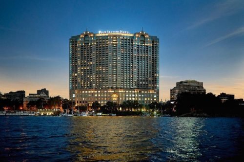 Four-Seasons-Hotel-Cairo-at-Nile-Plaza-فندق-فورسيزونز-القاهرة-في-نايل-بلازا