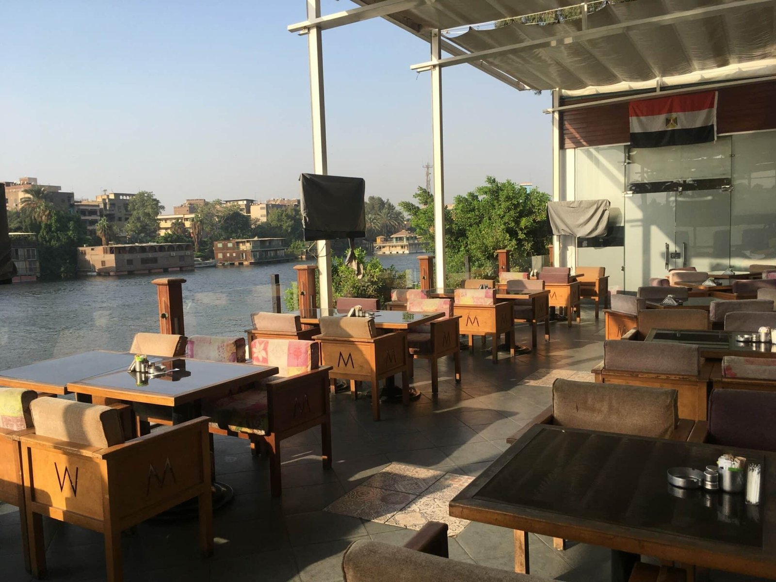 مطعم-وكافيه-ذا-مود